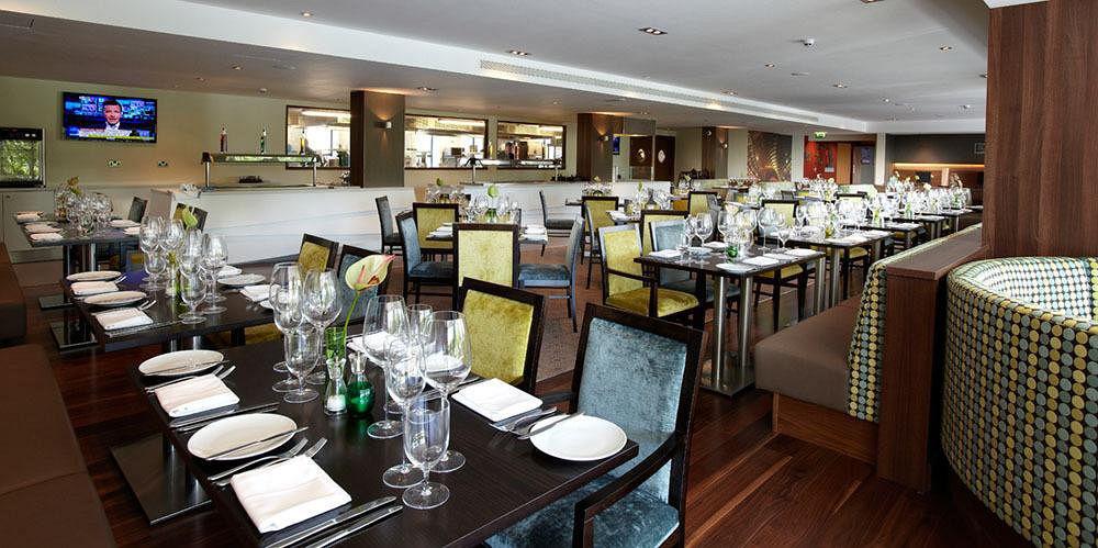 Holiday Inn Bristol City Centre By Ihg Restaurant photo
