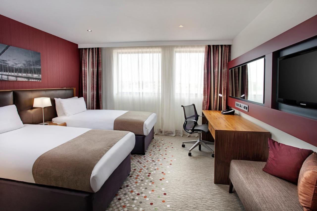 Holiday Inn Bristol City Centre By Ihg Exterior photo